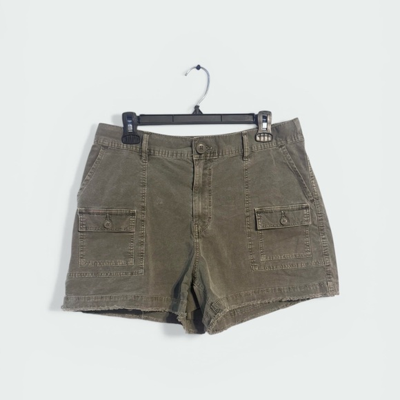 SO Pants - SO High Waist Olive Utility Shorts Large- with Button Waist